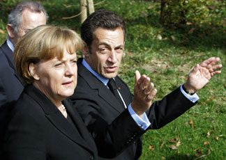 Angela Merkel e Nicolas Sarkozy (Reuters)