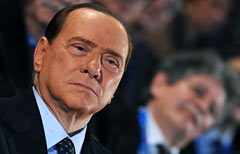 La corsa di Berlusconi alla sanatoria per salvare le liste Pdl (Ansa)