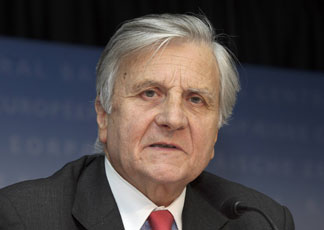 La Bce in stand by sull'acquisto di bond governativi (Nella foto Claude Trichet)