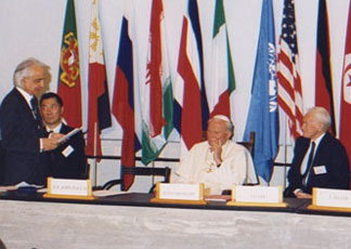 Papa Giovanni Paolo II a Erice l'8 maggio 1993