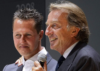 Luca Cordero di Montezemolo con Michael Schumacher a Francoforte (Reuters)