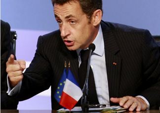 Il Presidente francese Nicolas Sarkozy al vertice dei Paesi del Mediterraneo (Ap)