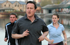 Elezioni a Londra, tiene Clegg e avanza Cameron (AFP)