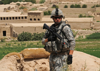 Un militare Usa in Afghanistan (Afp)