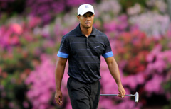 Tiger Woods impegnato ad Augusta (Afp)