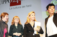 L'economia riparte dalle donne. Nella foto da sinistra l'autrice Wittenberg-Cox, le professoresse Daniela Del Boca e Marina Brogi e Malika Ayane