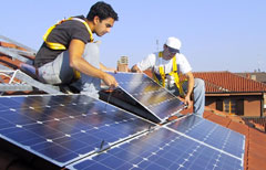 Fotovoltaico in attesa del nuovo conto energia, rebus sui tempi